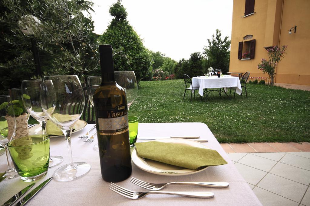 Agriturismo Gaggioli Borgo Delle Vigne ゾーラ・プレドーザ エクステリア 写真