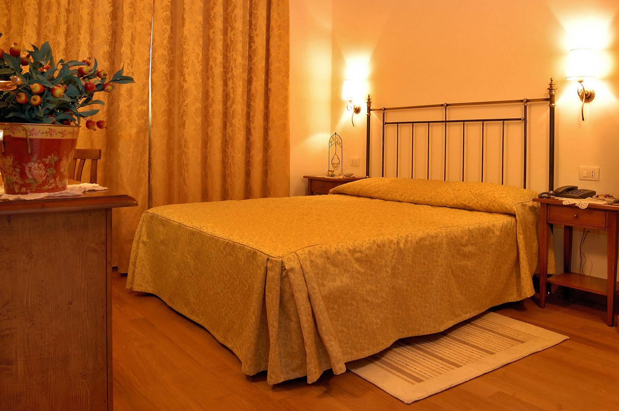 Agriturismo Gaggioli Borgo Delle Vigne ゾーラ・プレドーザ エクステリア 写真